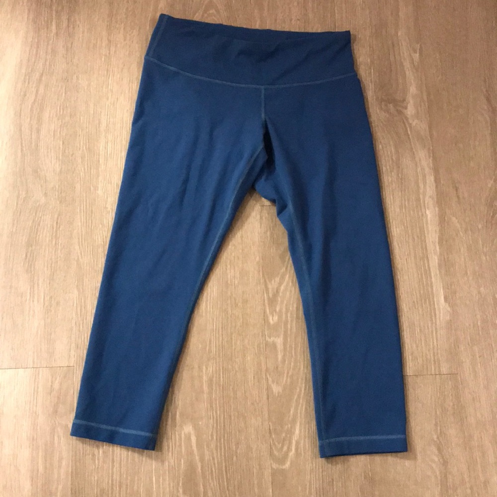 Lululemon Wunder Under 21” Cropped Leggings